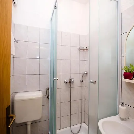 Bandalo - One Bedroom With Balcony