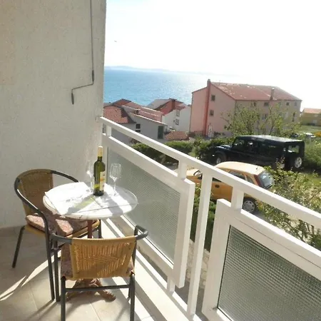 Bandalo - One Bedroom With Balcony Ποντστράνα